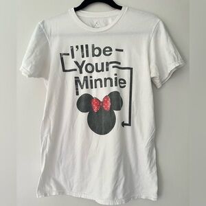 Disneyland resort Walt Disney world Hanes short sleeve white shirt Minnie small